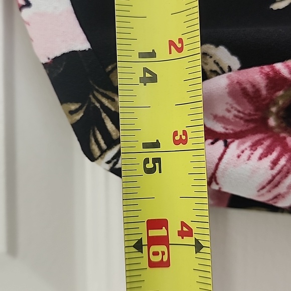 Eclipse cropped blazer 3/4 length rusched sleeve - Picture 3 of 8